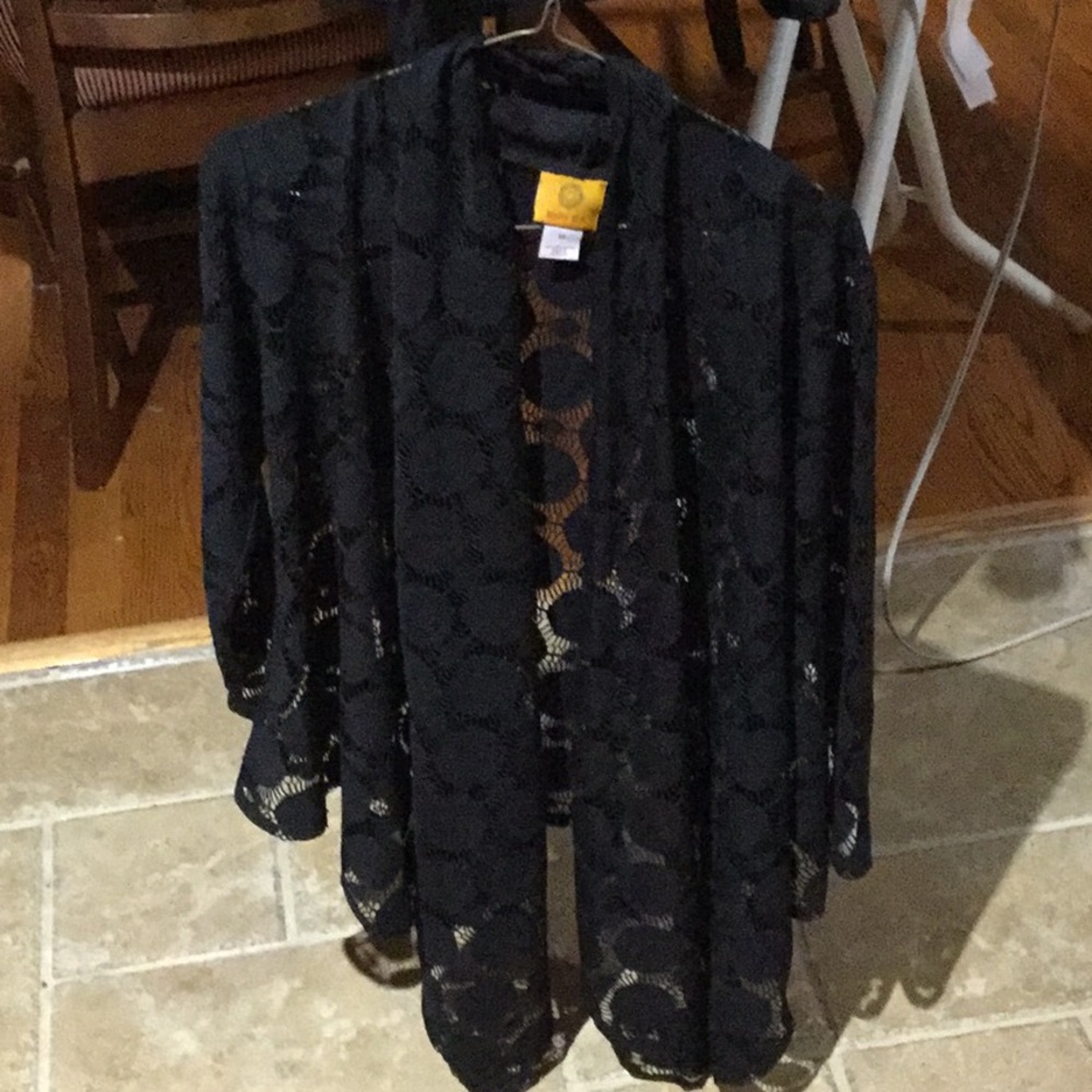Ruby Rd. Black Top - Picture 1 of 2
